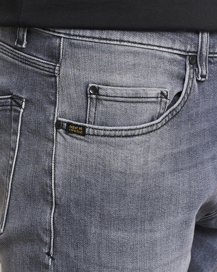 Heren | Jeans | Tiger of Sweden | Pistolero Stretch Cotton Jeans Prime Washed Black