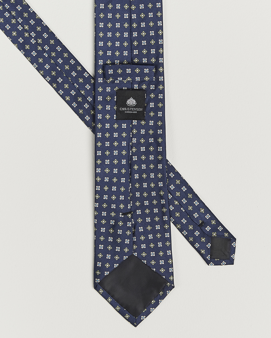 Heren | Amanda Christensen Box Set Printed Silk 8cm Tie With Pocket Square Navy | Amanda Christensen | Box Set Printed Silk 8cm Tie With Pocket Square Navy