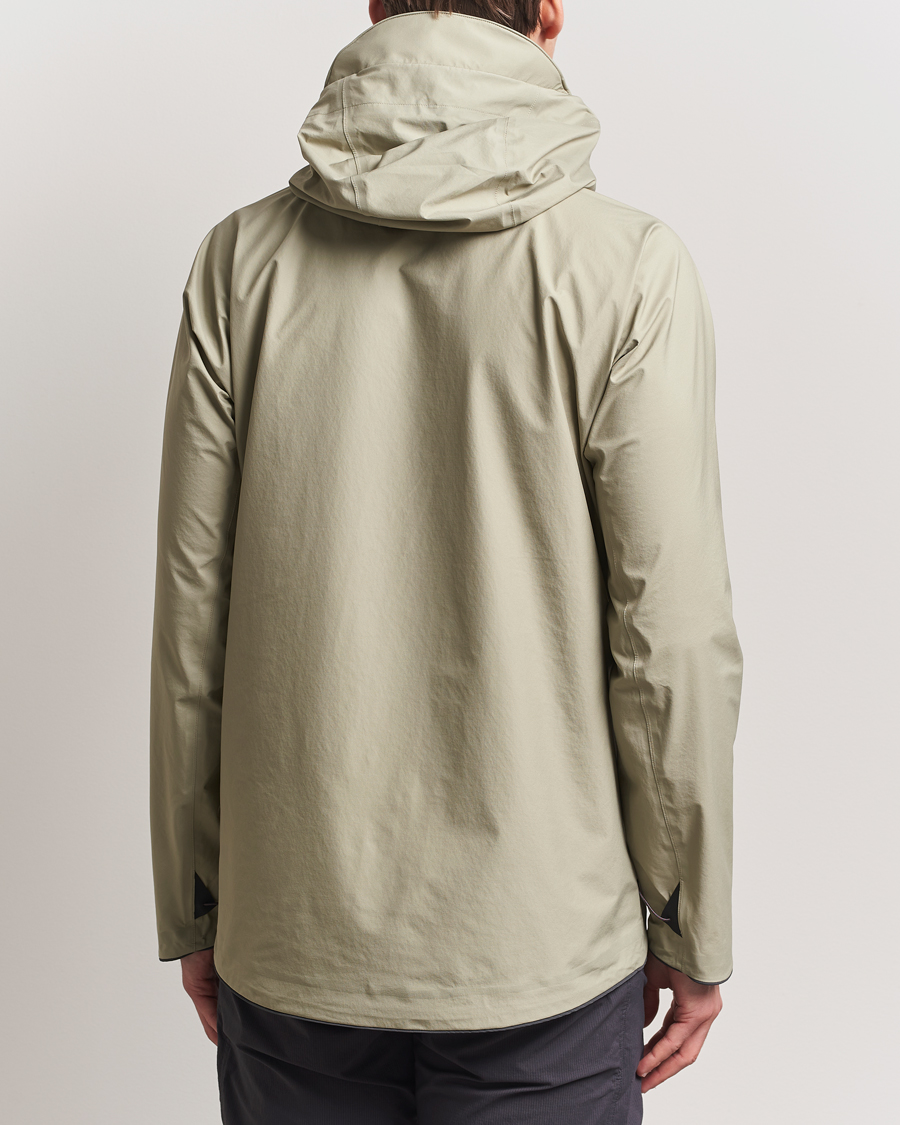 Heren | Jassen | Klättermusen | Asynja Lightweight Waterproof Jacket Silver Green