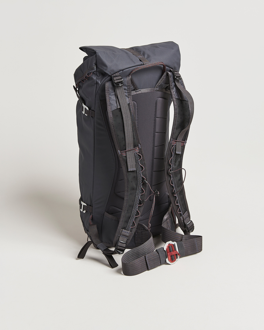 Heren | Tassen | Klättermusen | Ull Backpack 20L Raven