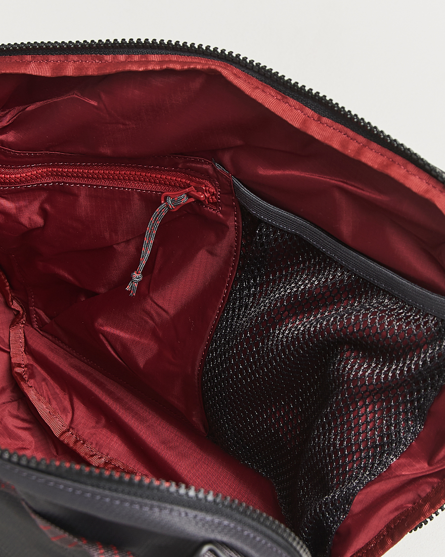 Heren | Tassen | Klättermusen | Gaut Messenger bag Raven