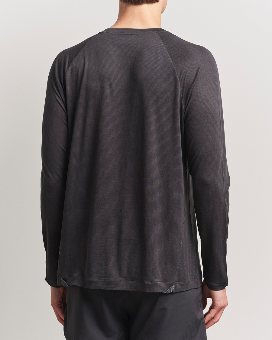 Heren | T-shirts | Klättermusen | Groa Long Sleeve T-Shirt Raven