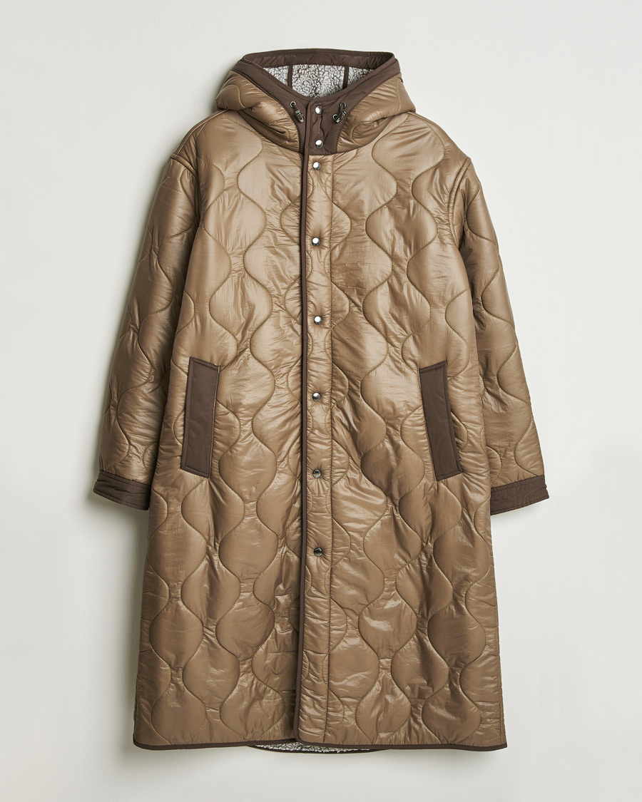 Heren | Jassen | Woolrich | Quilted Coat Sherpa Lining by Todd Snyder Taupe