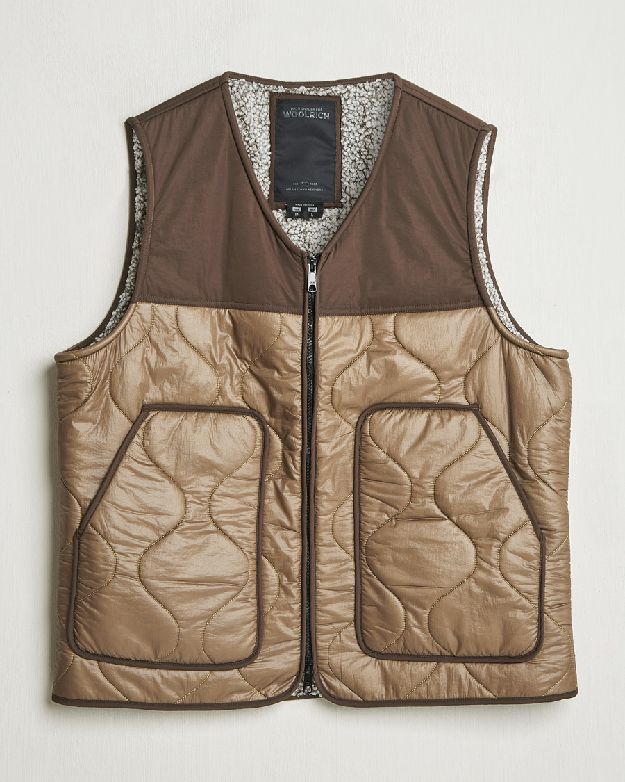 Heren | Jassen | Woolrich | Quilted Vest Sherpa Lining by Todd Snyder Taupe