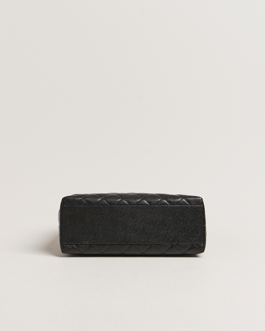 Heren | Gifts for Her | Chanel Pre-Owned | Kelly Top Handle Bag Black Caviar