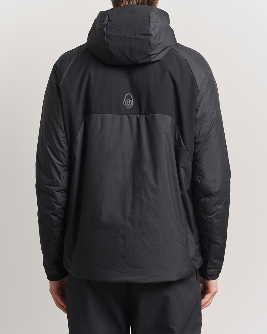 Heren | Jassen | Sail Racing | Amplitude Primaloft Hooded Jacket Carbon