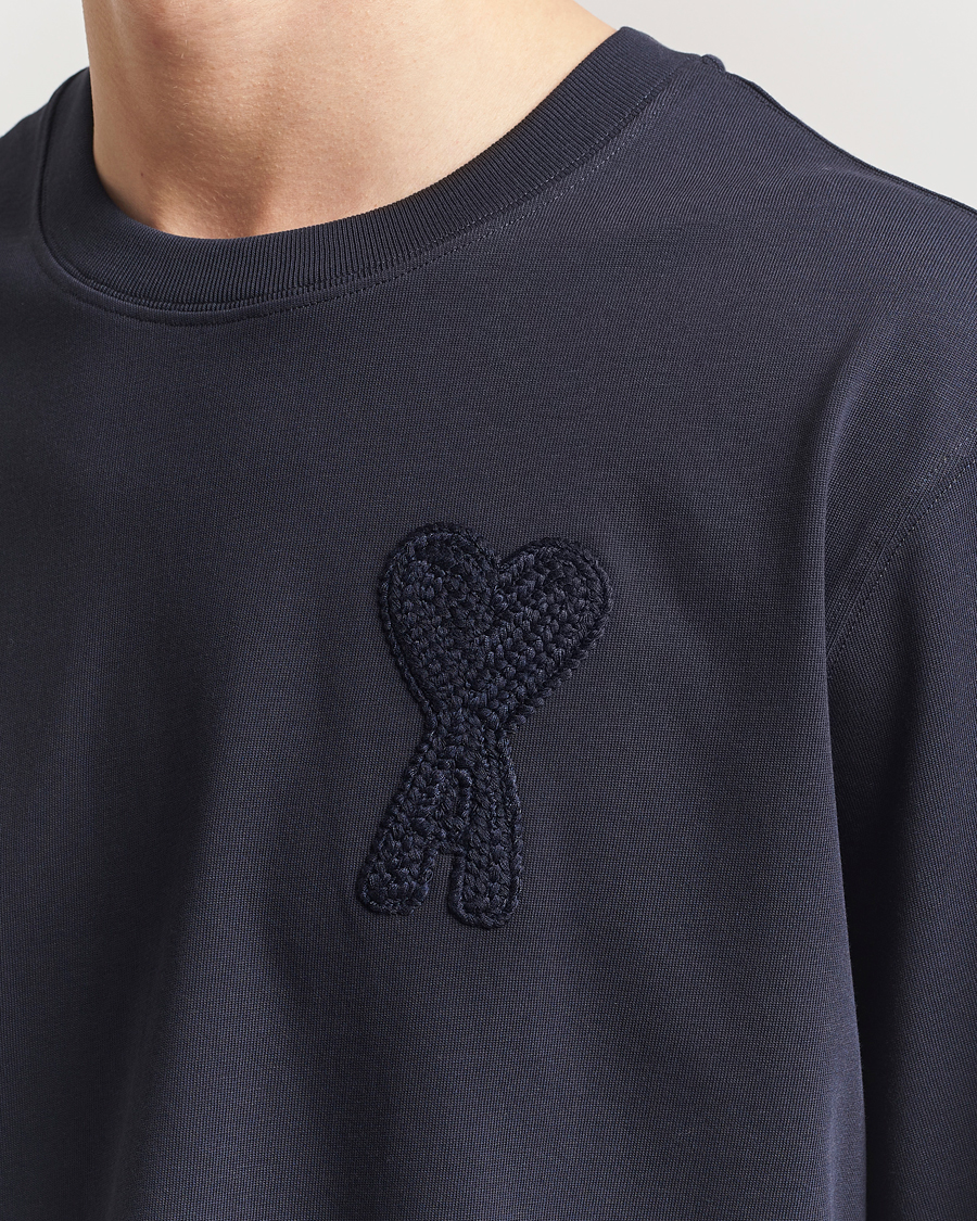 Heren | T-shirts | AMI | Bouclé Heart T-Shirt Navy Blue
