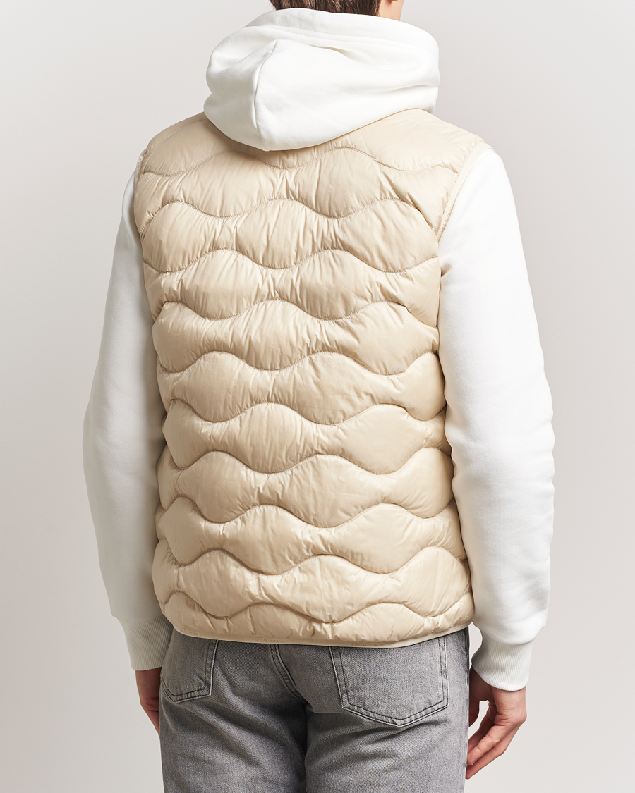 Heren | Gilets | Peak Performance | Helium Down Vest Sand Fog