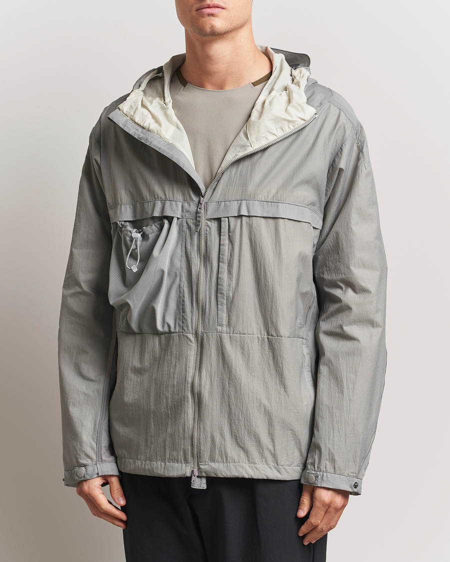 Heren | Jassen | Oakley | Latitude Flight Wind Jacket Cement