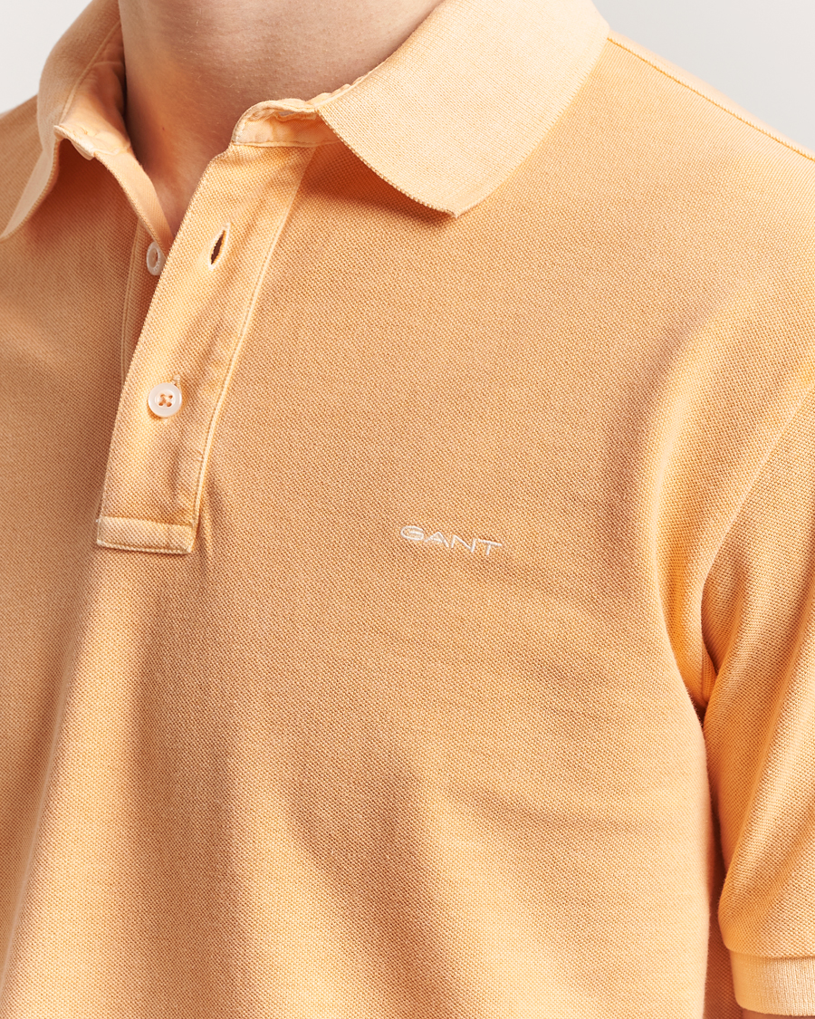Heren | Polo's | GANT | Sunfaded Polo Peachy Orange
