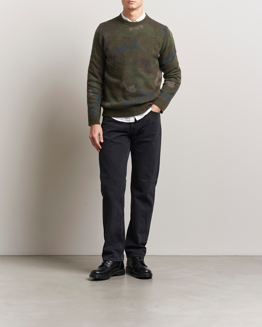Heren | Truien | Woolrich | Lambswool Crewneck by Todd Snyder Green Camo