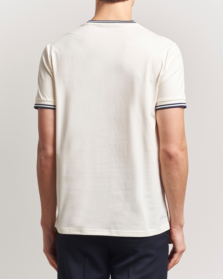 Heren | T-shirts | Fred Perry | Twin Tipped T-Shirt Ecru