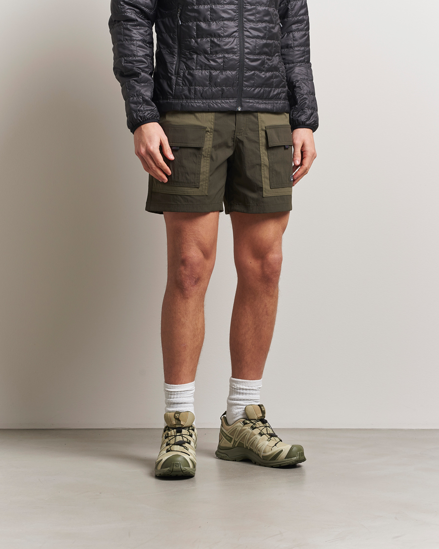Heren | Korte broek | Patagonia | Outdoor Everyday Shorts Pine Needle Green