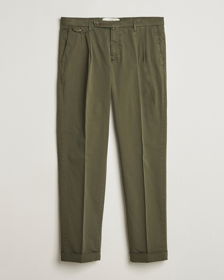 Heren | Broeken | Briglia 1949 | Easy Fit Pleated Cotton Stretch Chino Olive