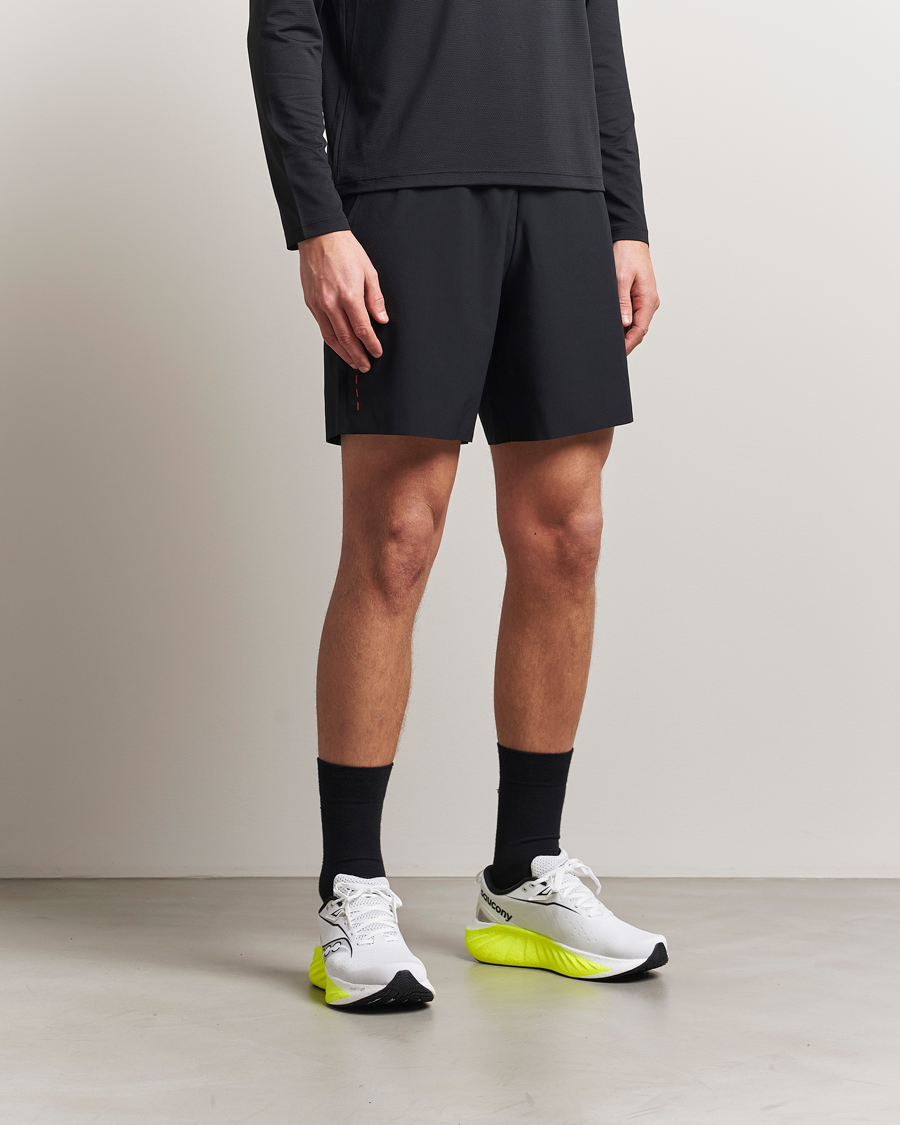 Heren | Korte broek | Falke Sport | Perform Better Shorts Black
