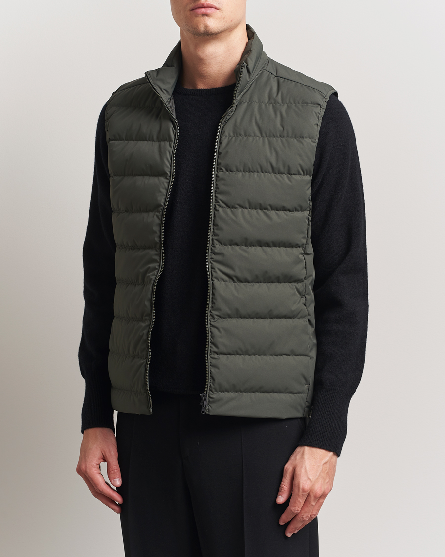 Heren | Jassen | Scandinavian Edition | Ratio II Lightweight Padded Vest Dark Olive