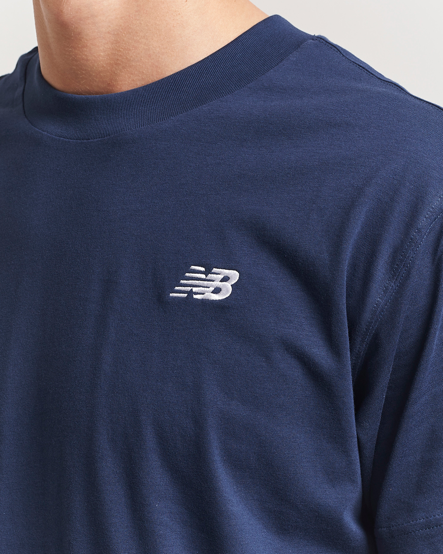 Heren | T-shirts | New Balance | Essentials T-Shirt Navy