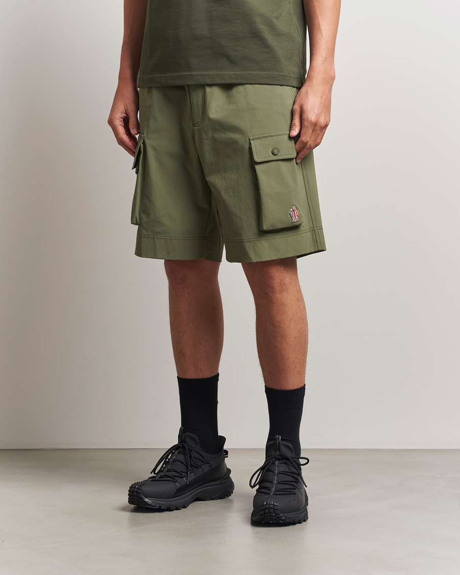 Heren | Korte broek | Moncler Grenoble | Cargo Shorts Military