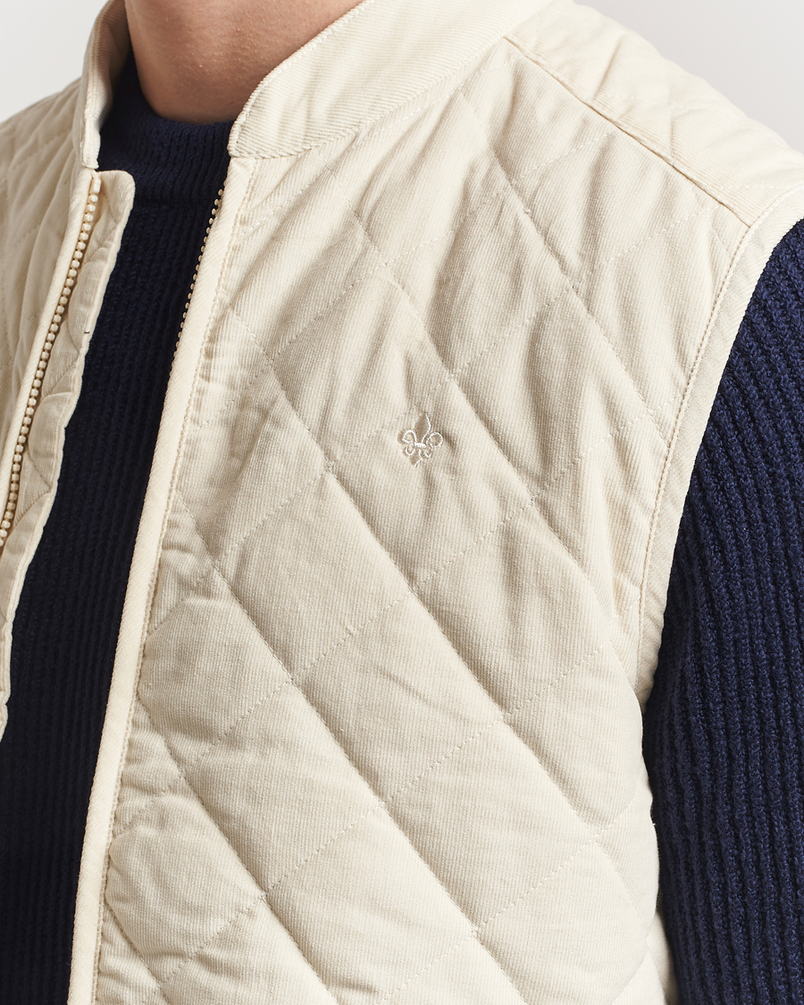 Heren | Jassen | Morris | Teddy Quilted Cord Vest Khaki
