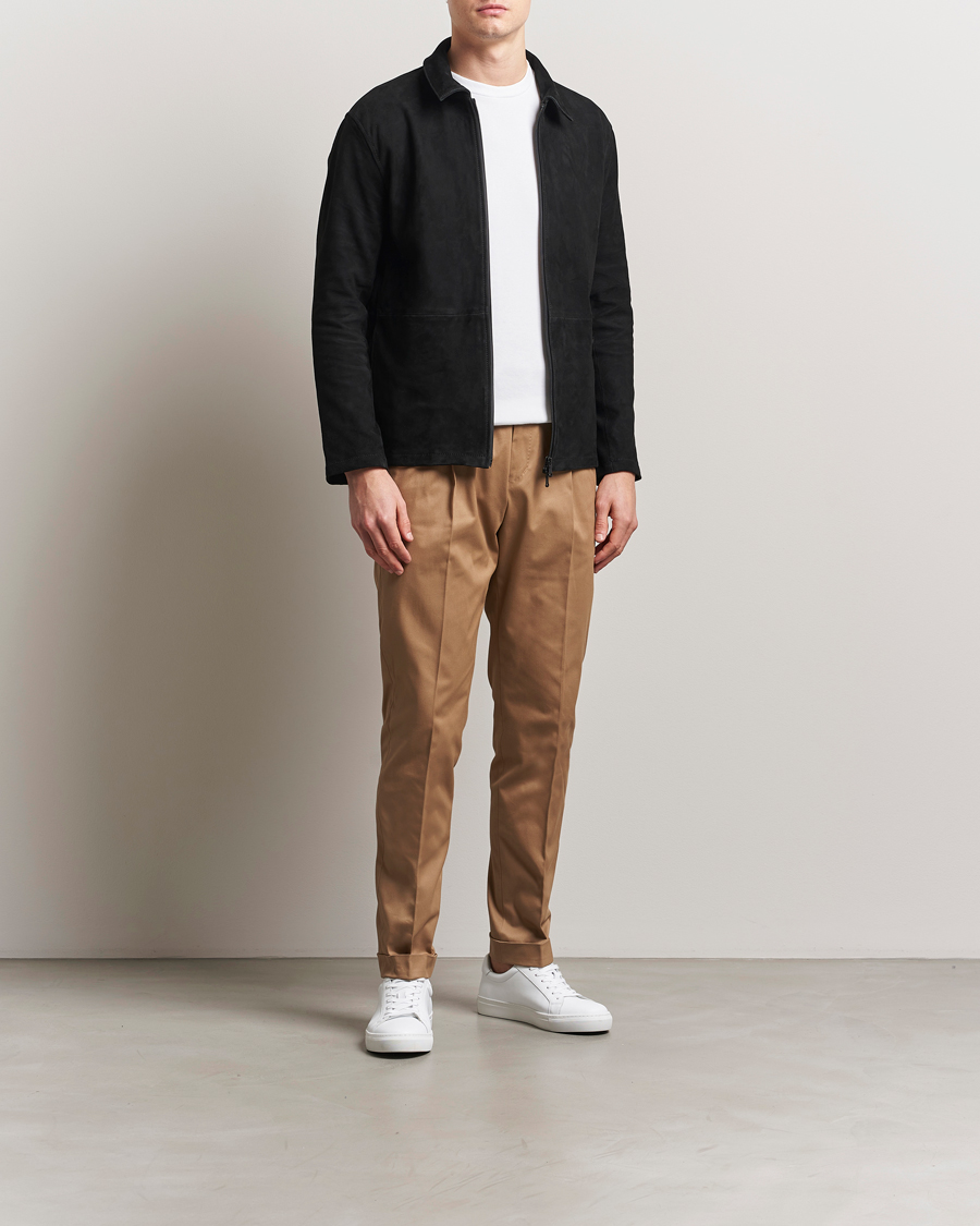 Heren | Broeken | Tiger of Sweden | Tenuta Pleated Cotton Trousers Beige