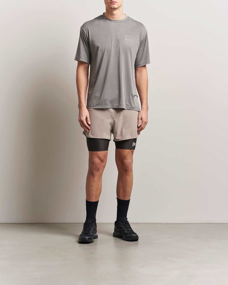 Heren | Korte broek | District Vision | Layered Pocket Trail Shorts Khaki