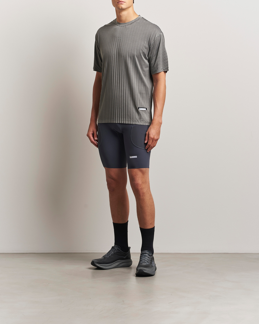 Heren | T-shirts | Satisfy | Pleated AuraLite T-Shirt Mineral Graphite