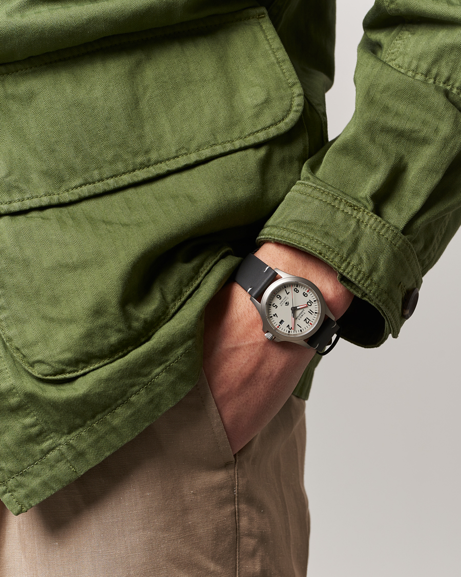 Heren | Timex Expedition Titanium 38mm Light Gray Dial | Timex | Expedition Titanium 38mm Light Gray Dial