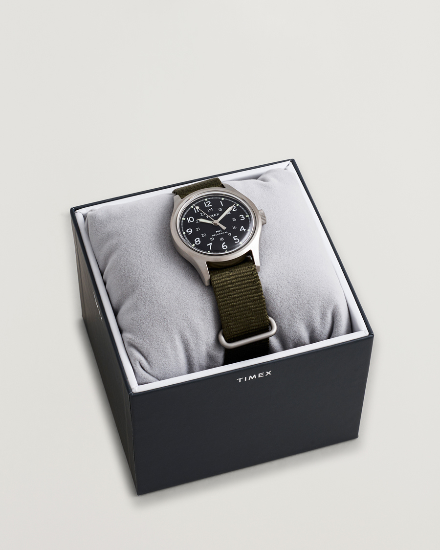 Heren | Timex MK1 Hand Wind 36mm Green Black Dial | Timex | MK1 Hand Wind 36mm Green Black Dial