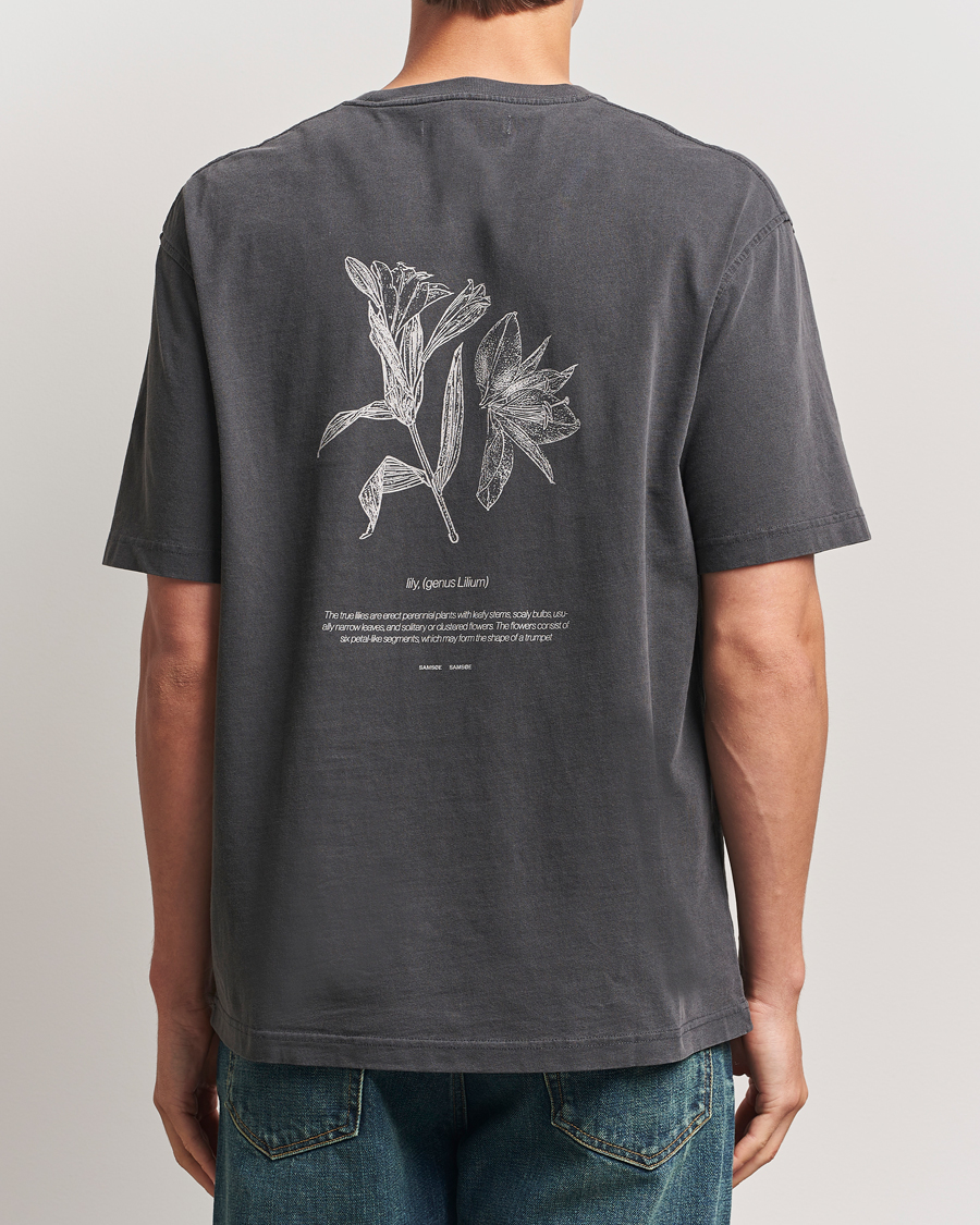 Heren | T-shirts | Samsøe Samsøe | Printed Lily Crew Neck T-Shirt Washed Black