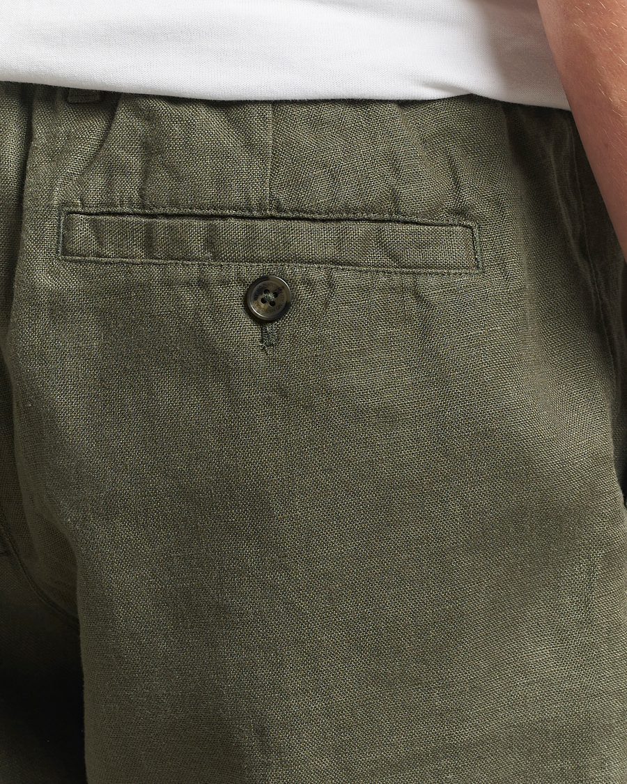 Heren | Korte broek | NN07 | Billie Pleated Linen Drawstring Shorts Croc Green