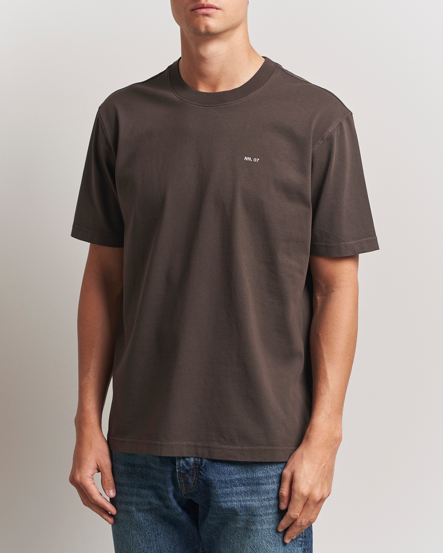 Heren | T-shirts | NN07 | Adam Logo Crew Neck T-Shirt Coffee