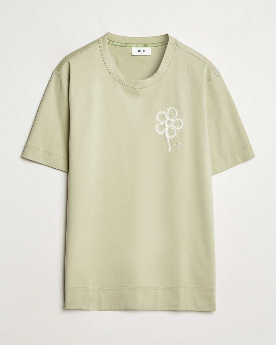 Heren | T-shirts | NN07 | Pedro Embroidered Flower T-Shirt Sage Green