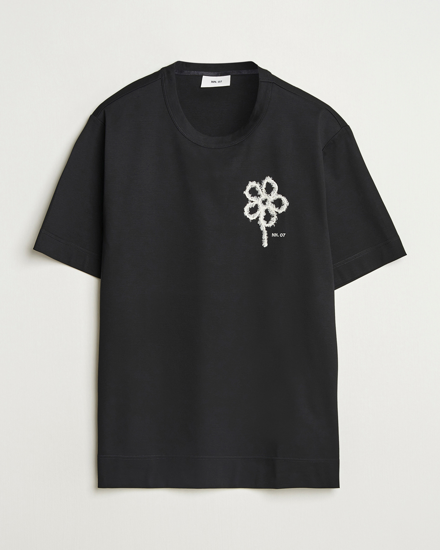 Heren | T-shirts | NN07 | Pedro Embroidered Flower T-Shirt Black