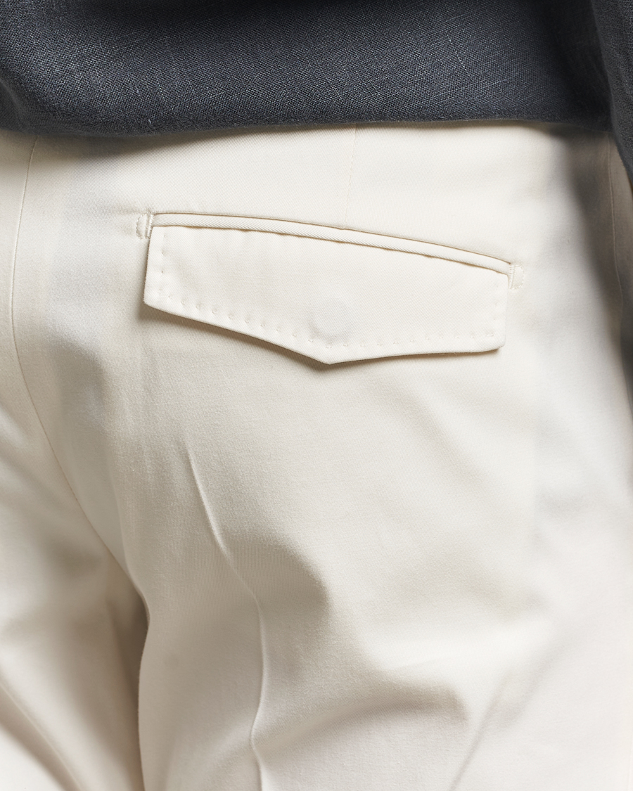 Heren | Broeken | Tiger of Sweden | Tenuta Pleated Cotton Trousers Soft White