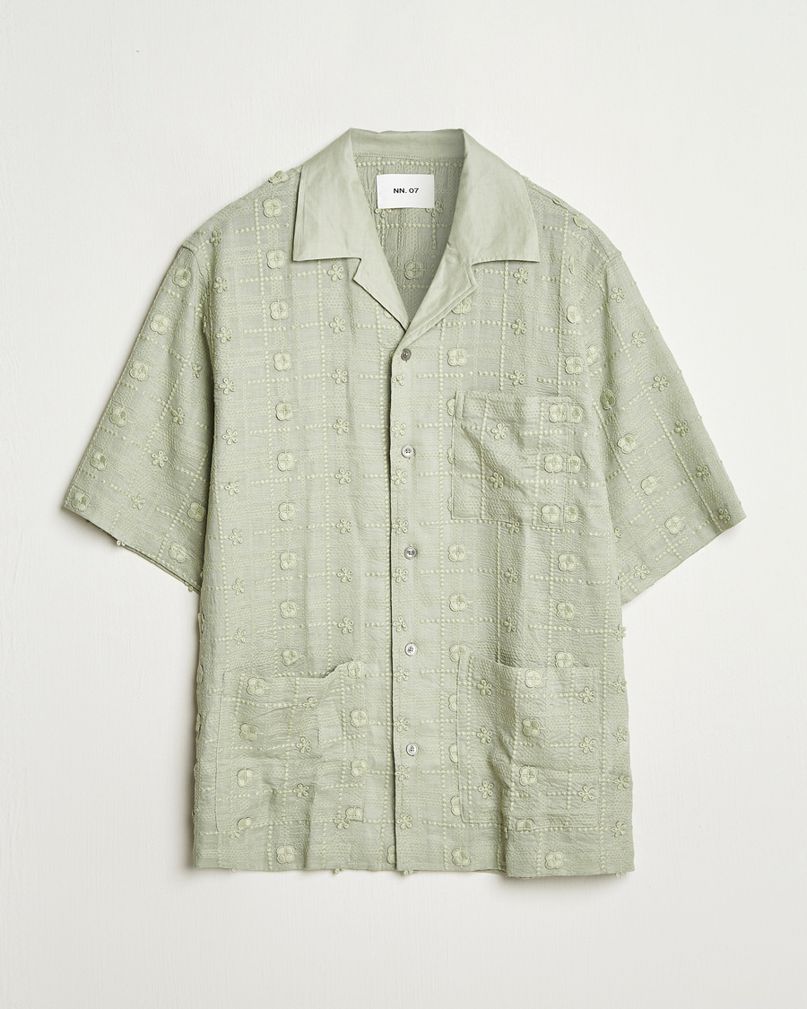 Heren | Overhemden | NN07 | Ben Lyocell Fil-Coupé Embroidery Anglaise Shirt Sage Green