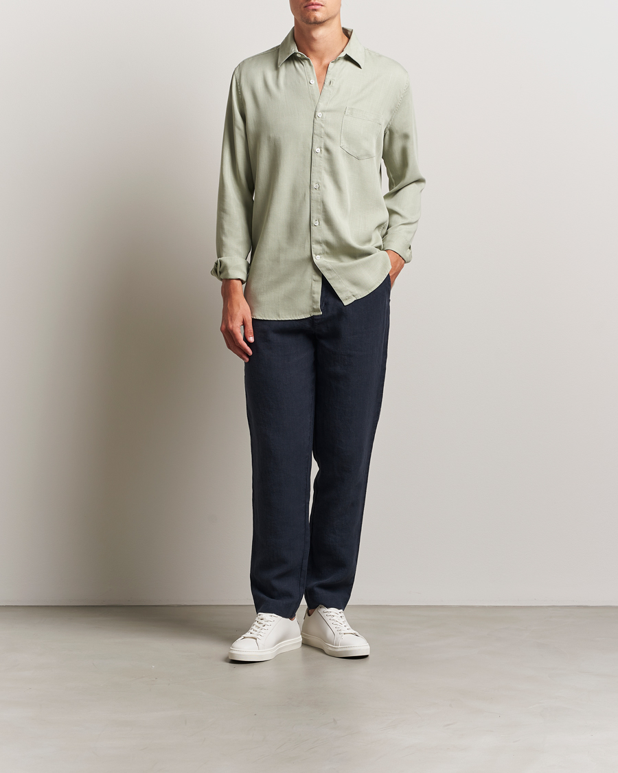 Heren | Broeken | A Day's March | Madu Linen Trousers Navy