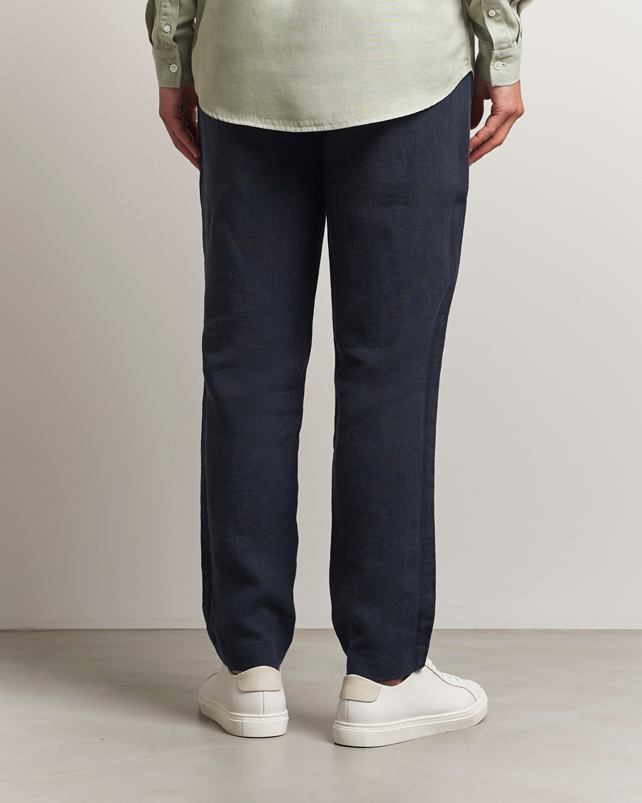Heren | Broeken | A Day's March | Madu Linen Trousers Navy