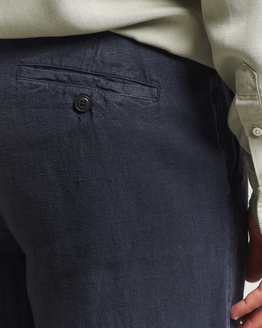 Heren | Broeken | A Day's March | Madu Linen Trousers Navy