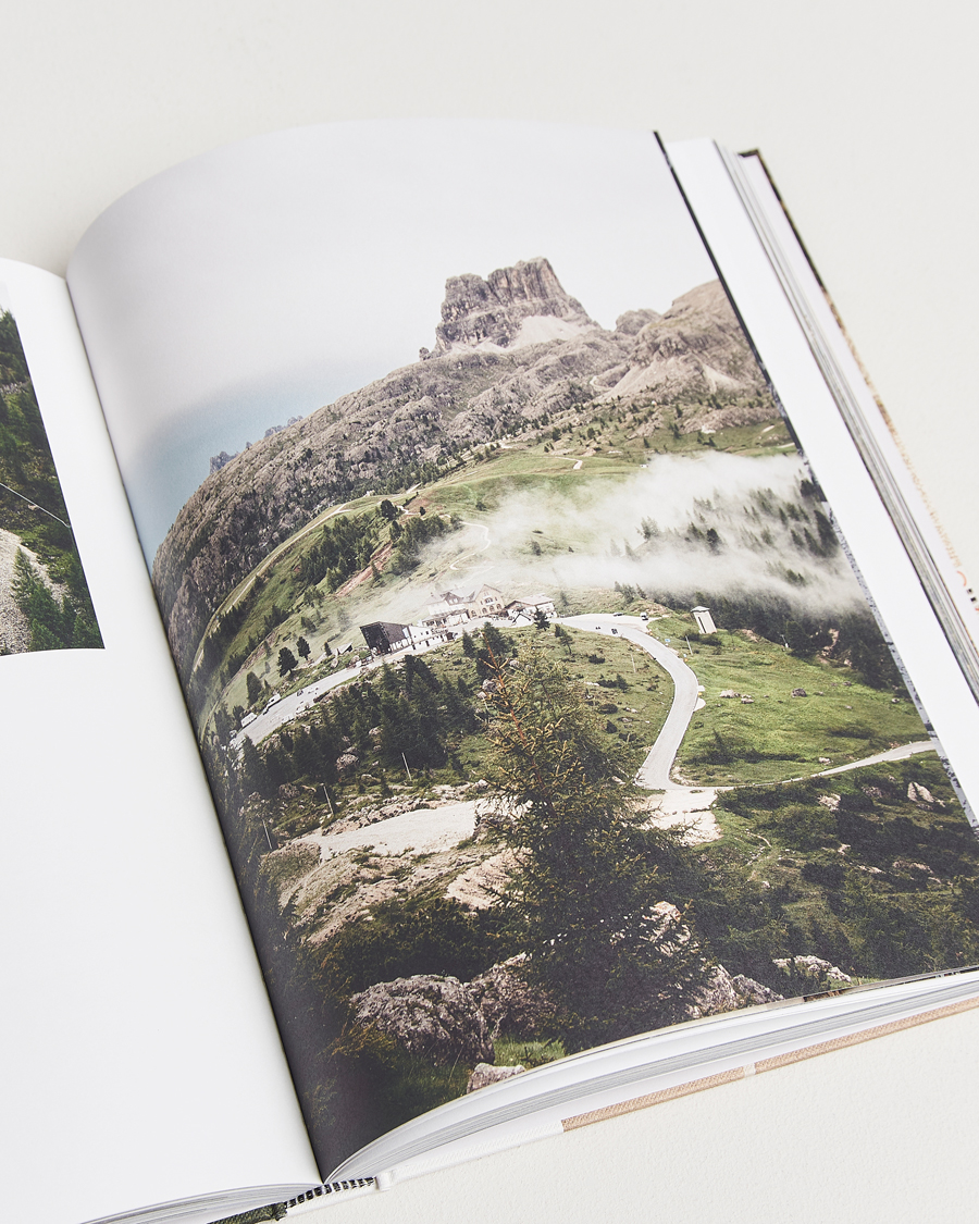 Heren | Boeken | New Mags | Off to the Alps – Italy