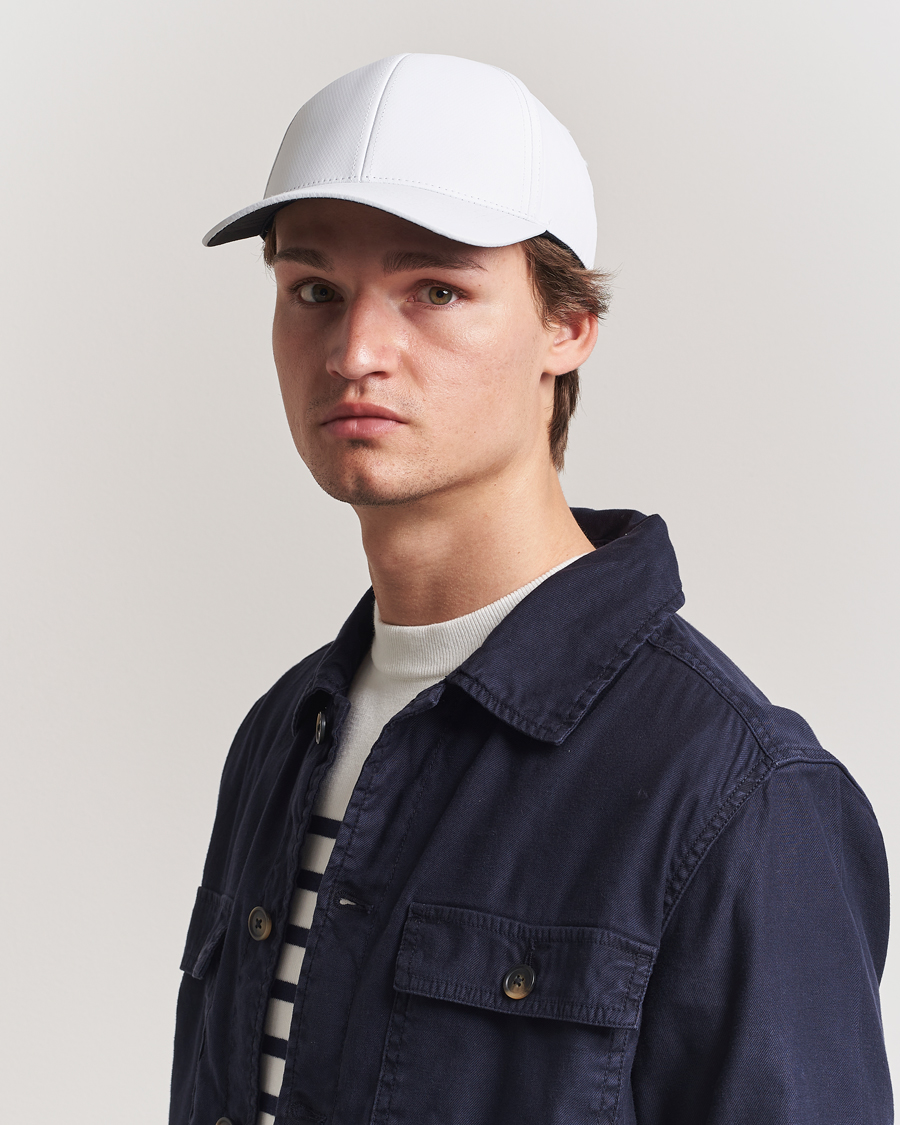 Heren | Hoeden en petten | Varsity Headwear | Active Tech Cap White