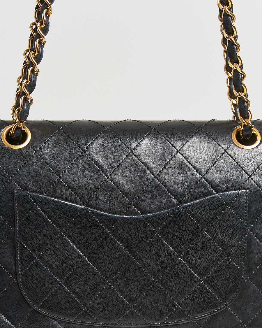 Heren | Gifts for Her | Chanel Pre-Owned | Classic Double Flap Small Lambskin Black