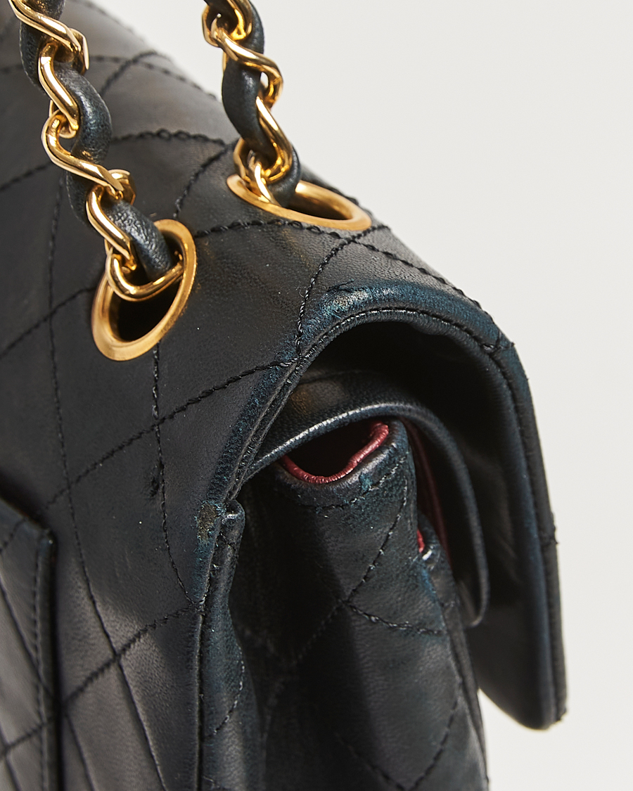 Heren | Gifts for Her | Chanel Pre-Owned | Classic Double Flap Small Lambskin Black