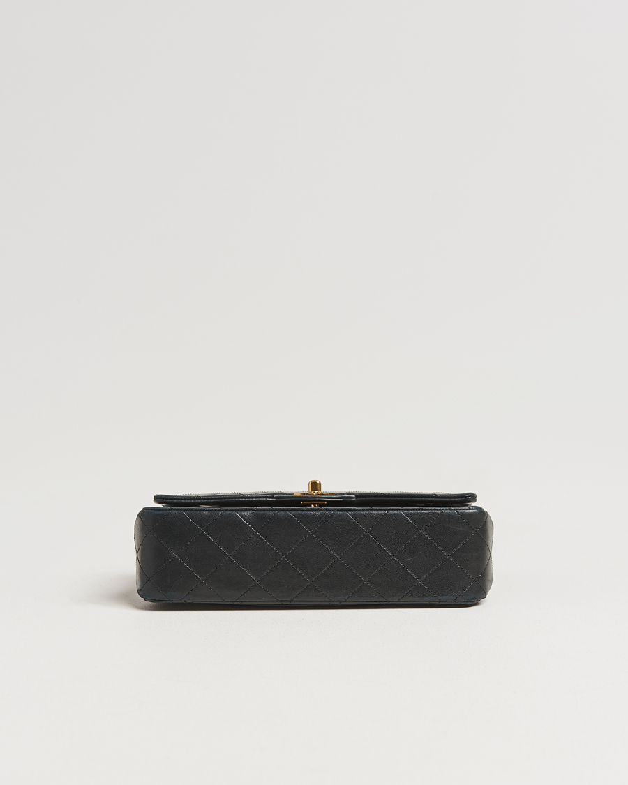 Heren | Gifts for Her | Chanel Pre-Owned | Classic Double Flap Small Lambskin Black