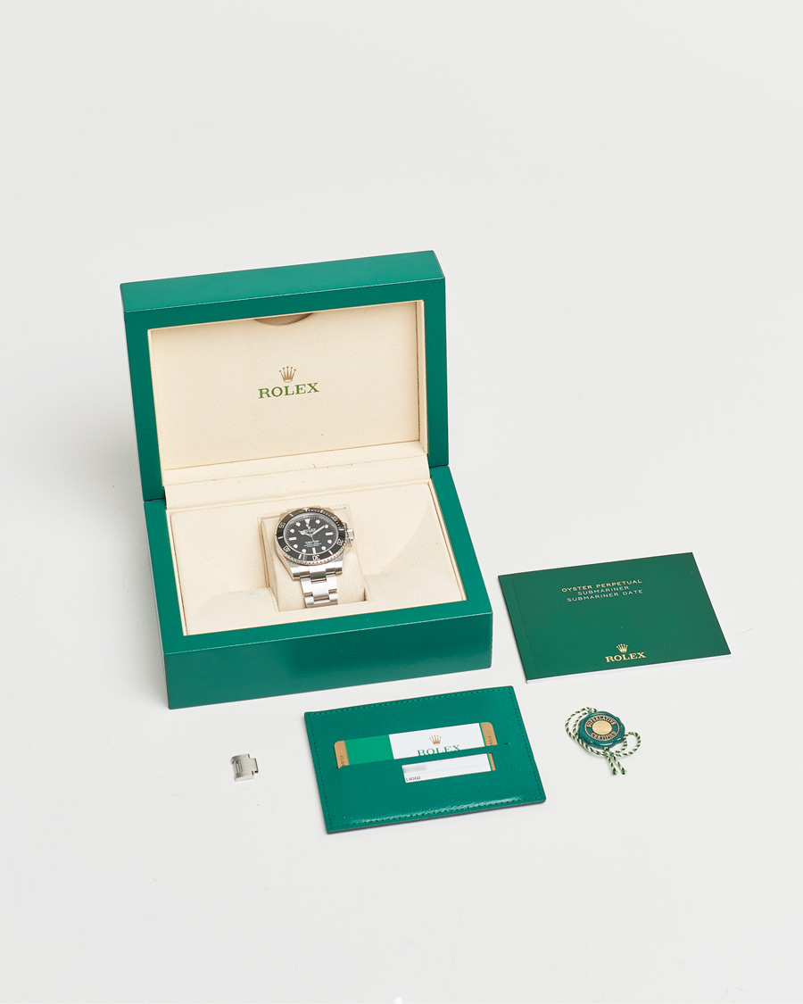 Heren | Pre-Owned & Vintage Watches | Rolex Pre-Owned | Submariner 114060 Oyster Perpetual
