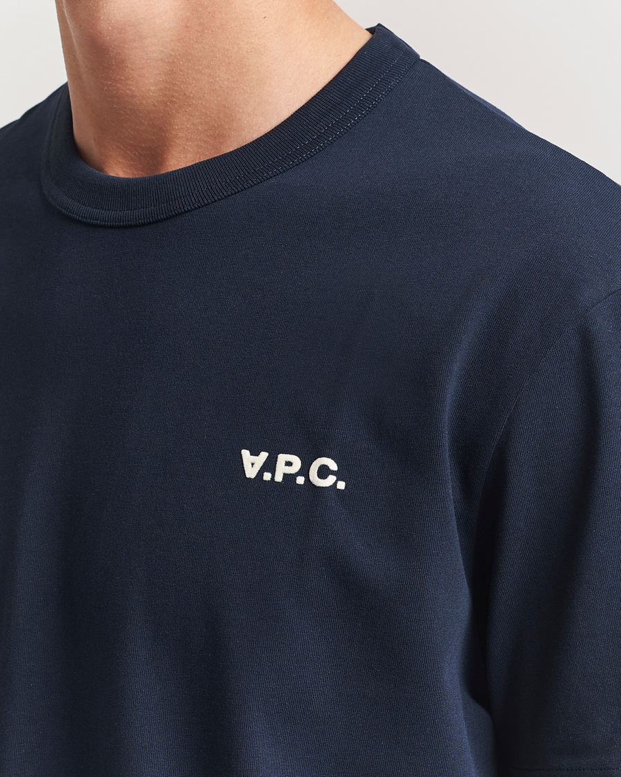 Heren | T-shirts | A.P.C. | Boxy Fit Petit VPC T-Shirt Dark Navy/Ecru