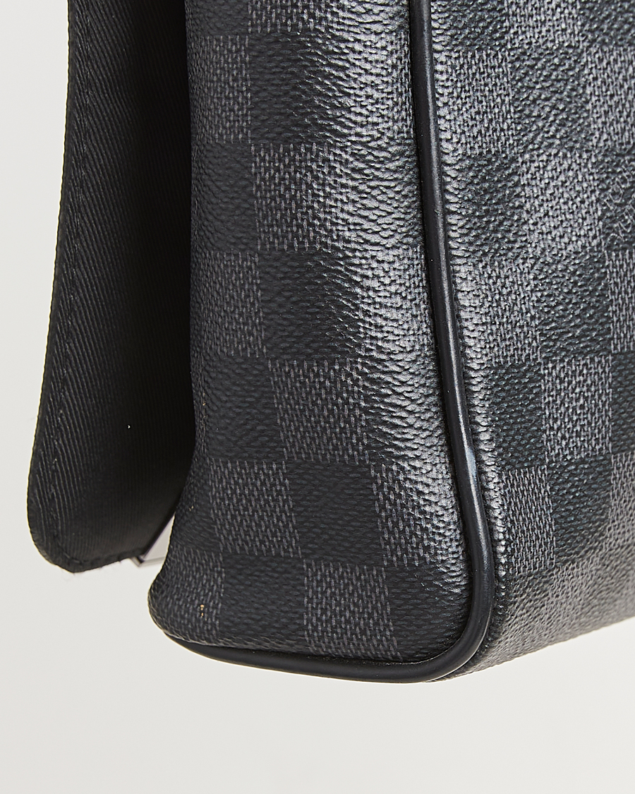 Heren | Pre-Owned & Vintage Bags | Louis Vuitton Pre-Owned | District PM Messenger Bag Damier Graphite