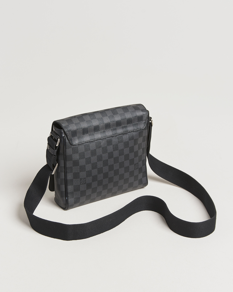 Heren | Pre-Owned & Vintage Bags | Louis Vuitton Pre-Owned | District PM Messenger Bag Damier Graphite