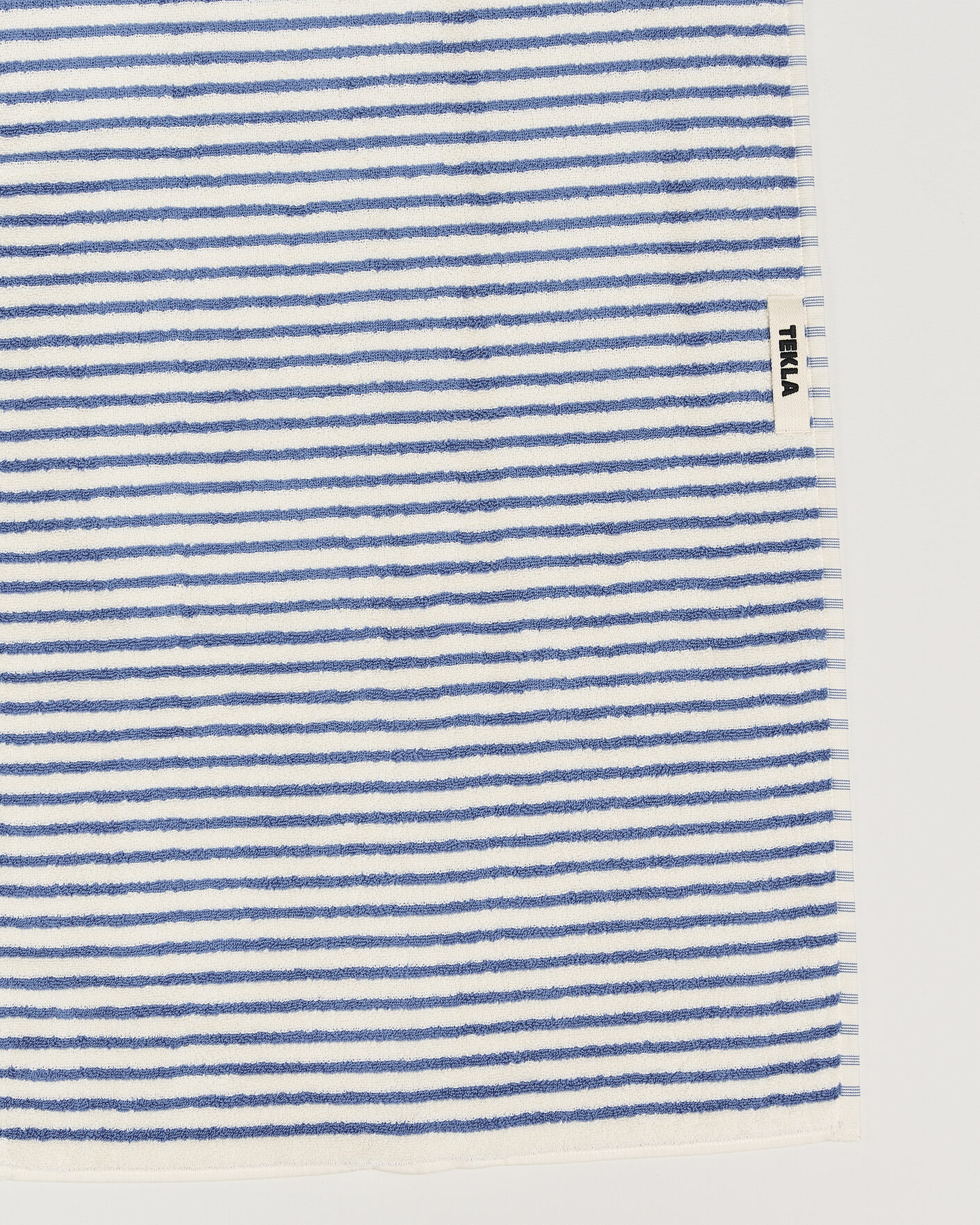 Heren | Stoffen | Tekla | Organic Terry Hand Towel Coastal Blue Stripes