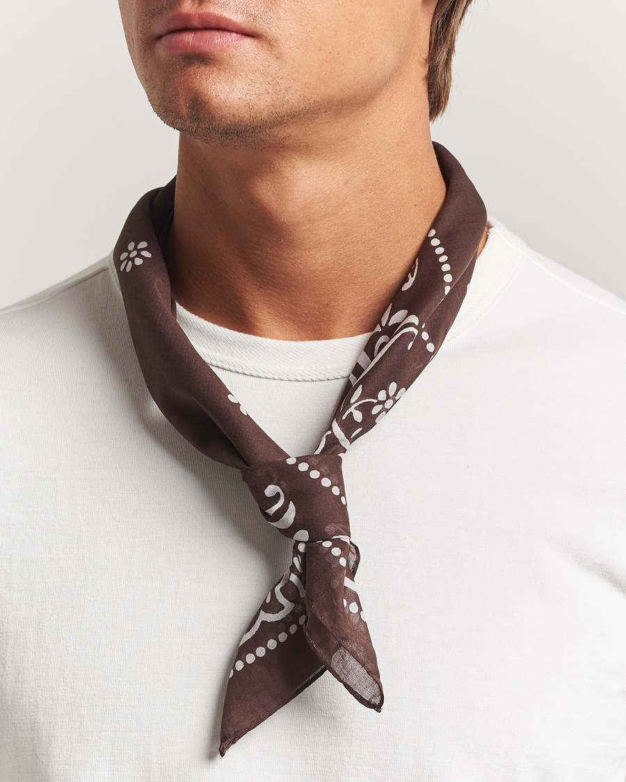 Heren | Sjaals | Amanda Christensen | Cotton Voilé Printed Flower Bandana Brown
