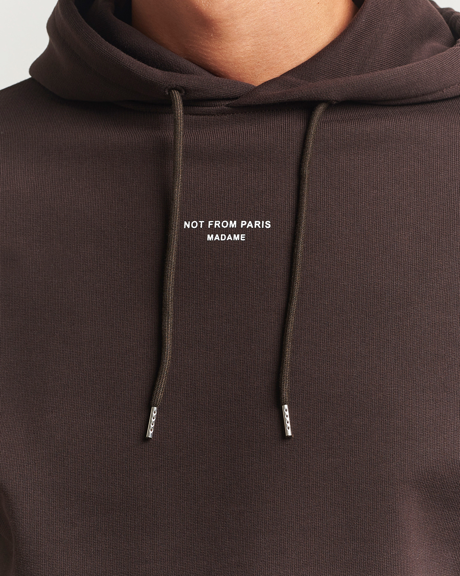 Heren | Truien | Drôle de Monsieur | Classic Slogan Hoodie Dark Brown